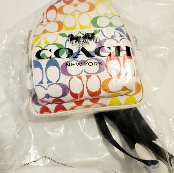 NEW * Coach small Back Pack - Picture 6 of 6